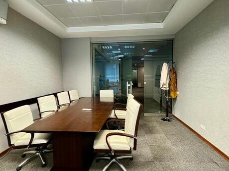 13-комн. офис - м. Шах Исмаил Хатаи - 675 м²