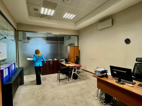 13-комн. офис - м. Шах Исмаил Хатаи - 675 м²