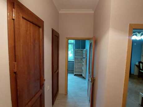 3 otaqlı köhnə tikili - Nəsimi r. - 100 m²