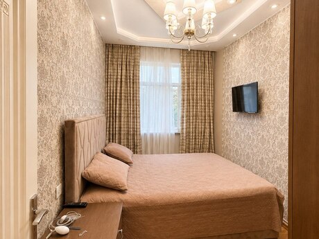 3 otaqlı köhnə tikili - Binəqədi r. - 80 m²