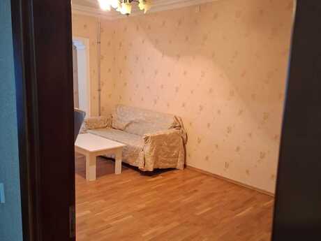 2 otaqlı köhnə tikili - 9-cu mikrorayon q. - 77 m²