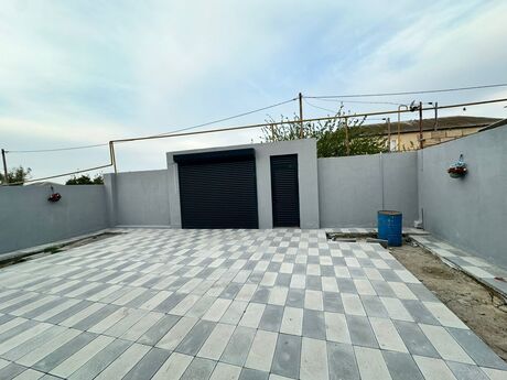 3 otaqlı həyət evi/bağ evi - Novxanı q. - 100 m²