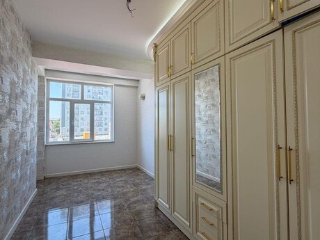 4 otaqlı yeni tikili - Xırdalan - 140 m²