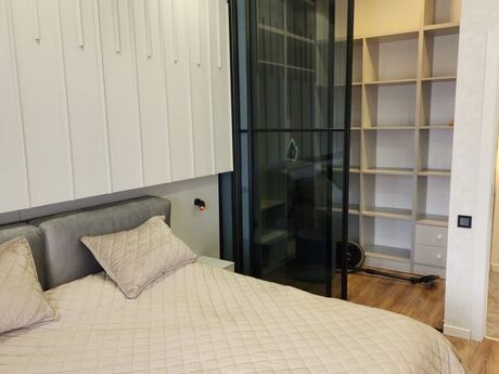 2-комн. новостройка - м. 8 ноября - 70 м²