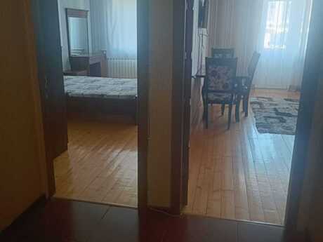 2 otaqlı köhnə tikili - Memar Əcəmi m. - 65 m²