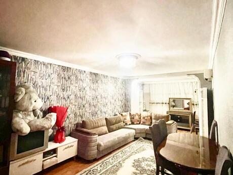 2 otaqlı köhnə tikili - Qara Qarayev m. - 43 m²