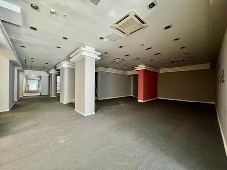 1 otaqlı ofis - Şah İsmayıl Xətai m. - 262 m²
