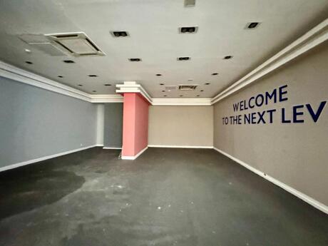 1 otaqlı ofis - Şah İsmayıl Xətai m. - 262 m²