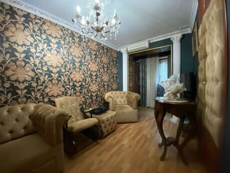 1 otaqlı köhnə tikili - Memar Əcəmi m. - 29 m²