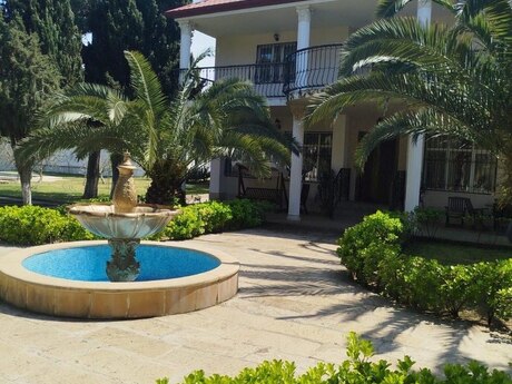 6 otaqlı həyət evi/bağ evi - Mərdəkan q. - 500 m²