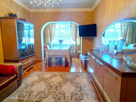 3 otaqlı köhnə tikili - Əhmədli m. - 80 m²