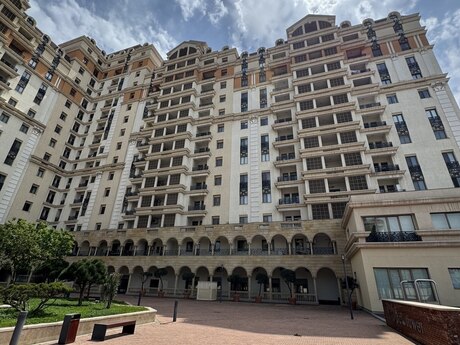 4 otaqlı yeni tikili - Nizami m. - 230 m²