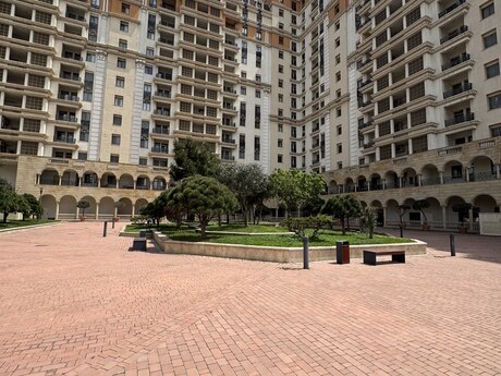 4 otaqlı yeni tikili - Nizami m. - 230 m²