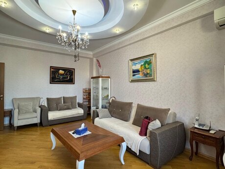 2 otaqlı yeni tikili - Memar Əcəmi m. - 91 m²