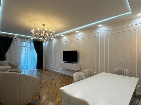 2 otaqlı yeni tikili - İnşaatçılar m. - 95 m²