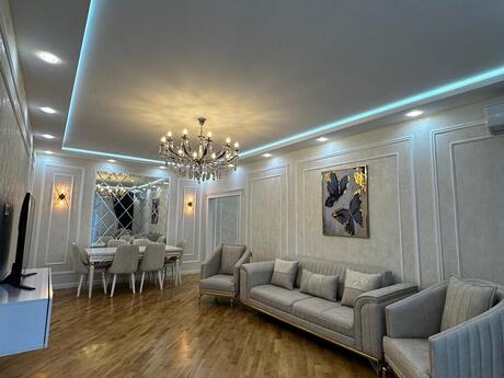 2 otaqlı yeni tikili - İnşaatçılar m. - 95 m²