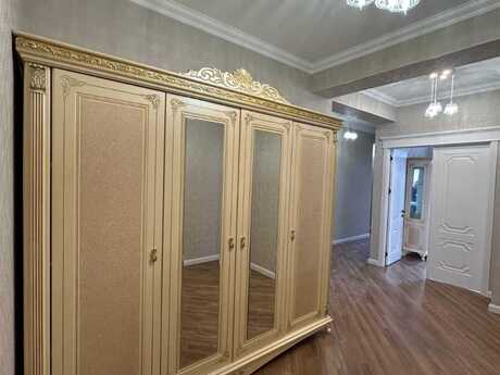 3 otaqlı yeni tikili - 28 May m. - 130 m²