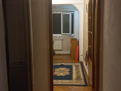 3 otaqlı köhnə tikili - Gənclik m. - 99 m²