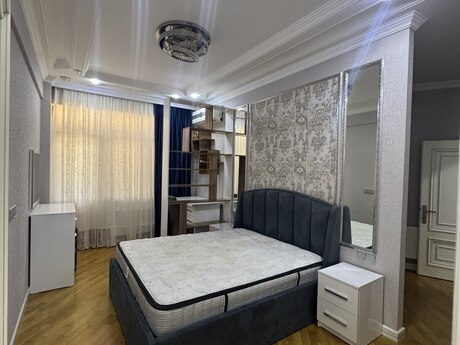 3 otaqlı yeni tikili - Bayıl q. - 135 m²