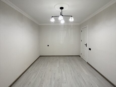 1 otaqlı köhnə tikili - Neftçilər m. - 40 m²