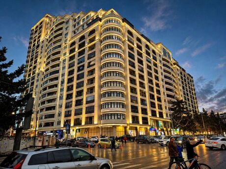 2 otaqlı yeni tikili - Bakıxanov q. - 95 m²