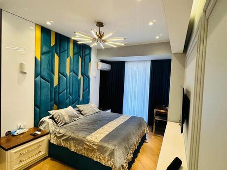 3 otaqlı yeni tikili - Şah İsmayıl Xətai m. - 145 m²