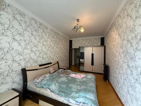 3 otaqlı yeni tikili - Şah İsmayıl Xətai m. - 120 m²
