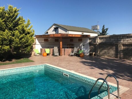 5 otaqlı həyət evi/bağ evi - Xəzər r. - 300 m²