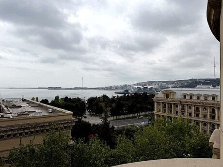 4 otaqlı yeni tikili - Sahil m. - 175 m²