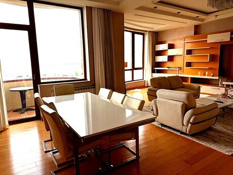 4 otaqlı yeni tikili - Sahil m. - 175 m²