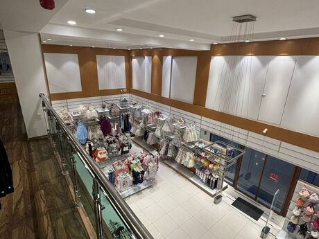 Obyekt - Yasamal r. - 390 m²