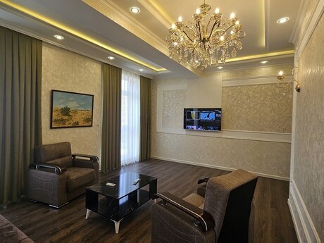3 otaqlı yeni tikili - Nəsimi r. - 135 m²