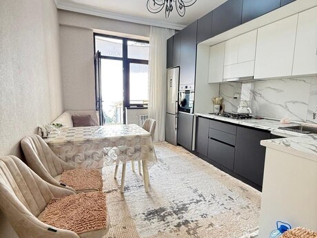 1 otaqlı yeni tikili - 8 Noyabr m. - 58 m²