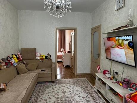2 otaqlı köhnə tikili - Memar Əcəmi m. - 52 m²