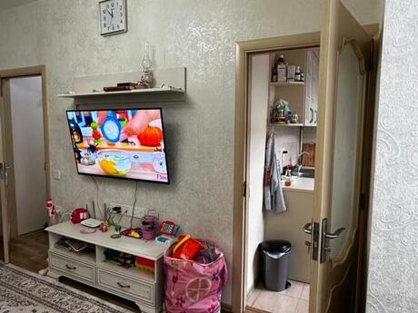 2 otaqlı köhnə tikili - Memar Əcəmi m. - 52 m²