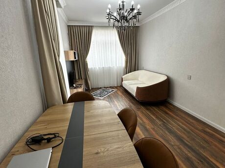 Elan №6129007 - Bakı, Badamdar q., 2 otaqlı, 79 m², 4/4 mərtəbə