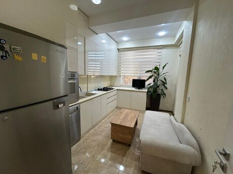 2 otaqlı yeni tikili - Azadlıq Prospekti m. - 92 m²