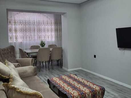 2 otaqlı köhnə tikili - Nizami m. - 65 m²