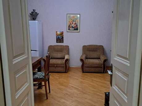 2 otaqlı köhnə tikili - Bayıl q. - 60 m²
