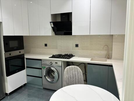 3 otaqlı yeni tikili - Elmlər Akademiyası m. - 95 m²