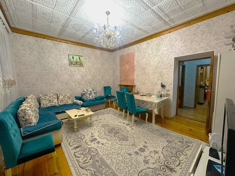 Elan №6129071 - Bakı, Nərimanov r., 3 otaqlı, 65 m², 2/4 mərtəbə