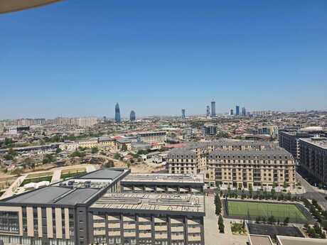 3 otaqlı yeni tikili - Ağ şəhər q. - 180 m²