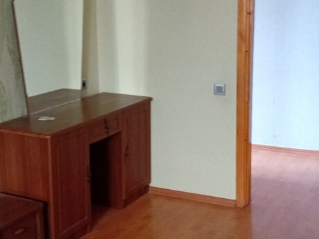 2 otaqlı köhnə tikili - Xırdalan - 54 m²