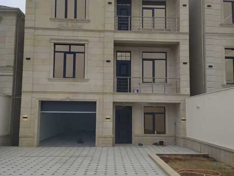 5 otaqlı həyət evi/bağ evi - Qaraçuxur q. - 330 m²