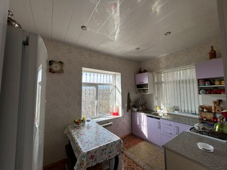 4 otaqlı həyət evi/bağ evi - Qusar - 160 m²