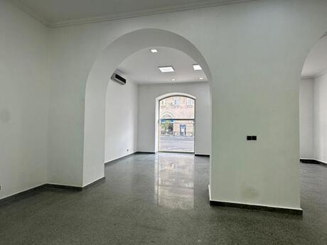 Obyekt - 28 May m. - 160 m²
