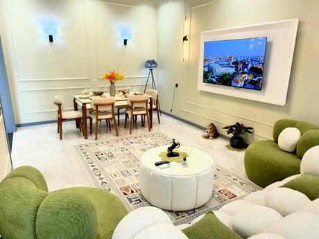 4 otaqlı həyət evi/bağ evi - Mərdəkan q. - 175 m²