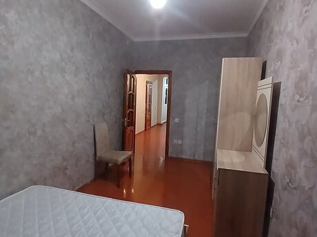 3 otaqlı köhnə tikili - Memar Əcəmi m. - 50 m²