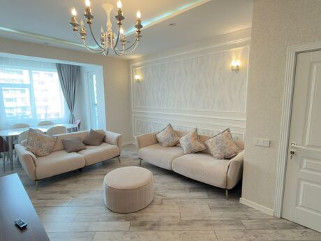 2 otaqlı yeni tikili - Əhmədli m. - 78 m²
