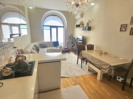 2 otaqlı yeni tikili - Qara Qarayev m. - 50 m²